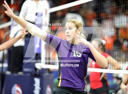 Thumbnail 2 in Kit Carson vs. La Veta (CHSAA 1A Final) photogallery.