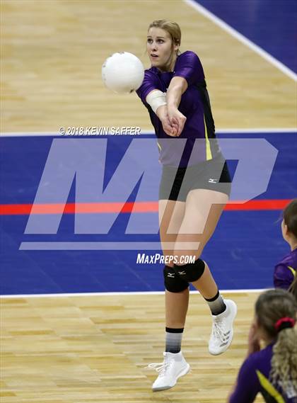 Thumbnail 1 in Kit Carson vs. La Veta (CHSAA 1A Final) photogallery.