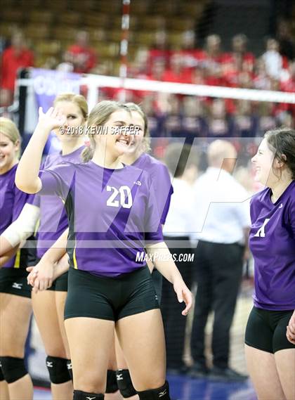 Thumbnail 3 in Kit Carson vs. La Veta (CHSAA 1A Final) photogallery.