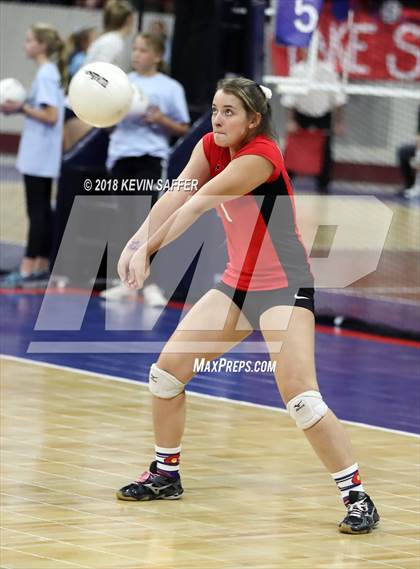 Thumbnail 2 in Kit Carson vs. La Veta (CHSAA 1A Final) photogallery.