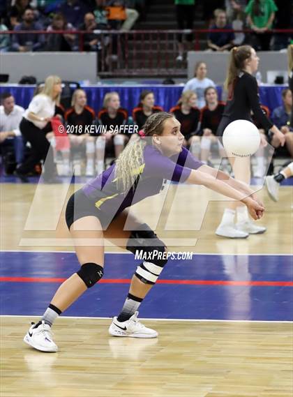 Thumbnail 1 in Kit Carson vs. La Veta (CHSAA 1A Final) photogallery.