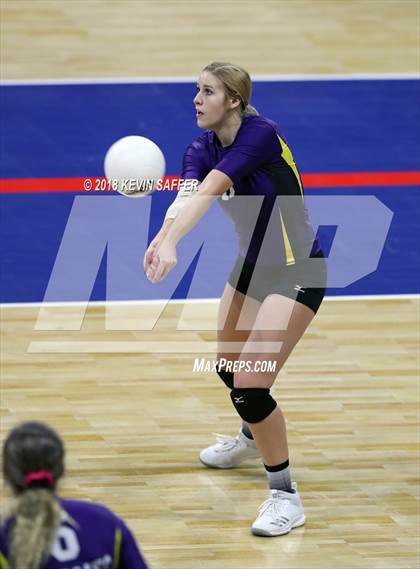 Thumbnail 2 in Kit Carson vs. La Veta (CHSAA 1A Final) photogallery.