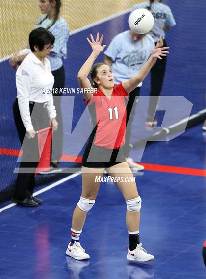 Thumbnail 2 in Kit Carson vs. La Veta (CHSAA 1A Final) photogallery.