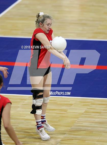 Thumbnail 3 in Kit Carson vs. La Veta (CHSAA 1A Final) photogallery.