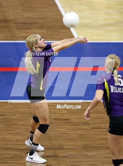 Thumbnail 1 in Kit Carson vs. La Veta (CHSAA 1A Final) photogallery.