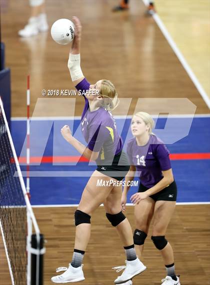 Thumbnail 1 in Kit Carson vs. La Veta (CHSAA 1A Final) photogallery.