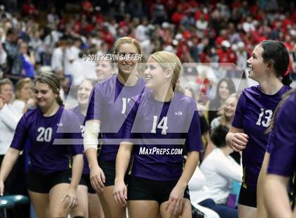 Thumbnail 3 in Kit Carson vs. La Veta (CHSAA 1A Final) photogallery.