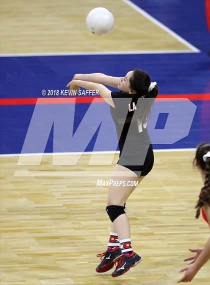 Thumbnail 2 in Kit Carson vs. La Veta (CHSAA 1A Final) photogallery.