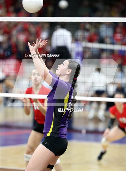 Thumbnail 1 in Kit Carson vs. La Veta (CHSAA 1A Final) photogallery.