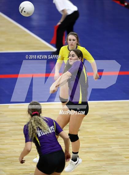 Thumbnail 1 in Kit Carson vs. La Veta (CHSAA 1A Final) photogallery.