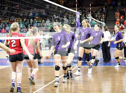 Thumbnail 2 in Kit Carson vs. La Veta (CHSAA 1A Final) photogallery.