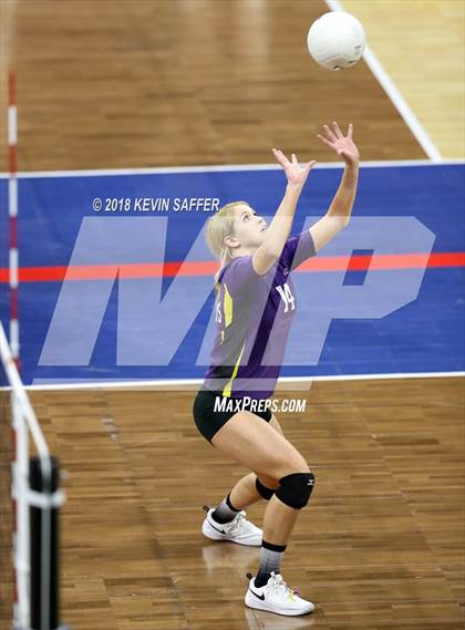 Thumbnail 1 in Kit Carson vs. La Veta (CHSAA 1A Final) photogallery.