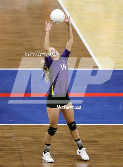 Thumbnail 3 in Kit Carson vs. La Veta (CHSAA 1A Final) photogallery.