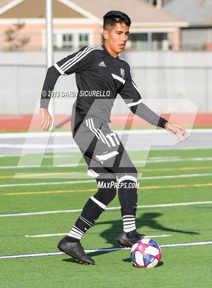 Thumbnail 3 in Dobson vs Mountain Pointe (Coyote Classic Tournament) photogallery.