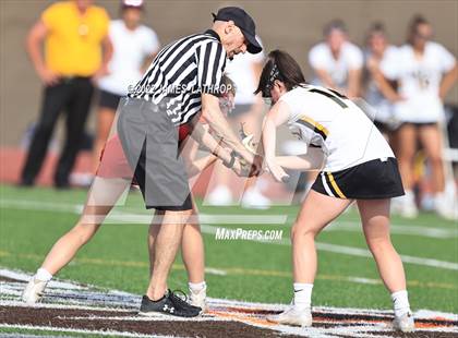 Thumbnail 3 in Honeoye Falls-Lima vs. Geneva (NYSPHSAA Section 5 Class C Final) photogallery.