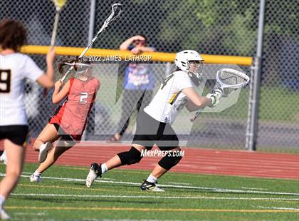 Thumbnail 3 in Honeoye Falls-Lima vs. Geneva (NYSPHSAA Section 5 Class C Final) photogallery.