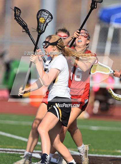 Thumbnail 2 in Honeoye Falls-Lima vs. Geneva (NYSPHSAA Section 5 Class C Final) photogallery.