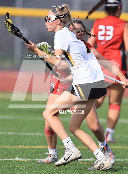 Thumbnail 2 in Honeoye Falls-Lima vs. Geneva (NYSPHSAA Section 5 Class C Final) photogallery.