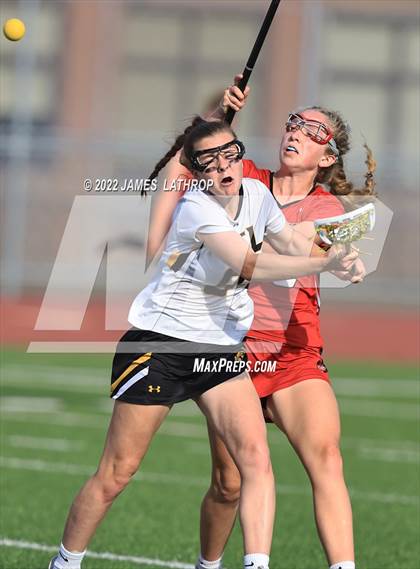Thumbnail 3 in Honeoye Falls-Lima vs. Geneva (NYSPHSAA Section 5 Class C Final) photogallery.