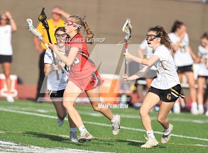 Thumbnail 3 in Honeoye Falls-Lima vs. Geneva (NYSPHSAA Section 5 Class C Final) photogallery.