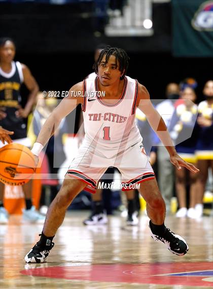 Thumbnail 1 in Eagle's Landing vs. Tri-Cities GHSA 5A Championship photogallery.