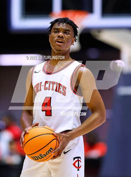 Thumbnail 2 in Eagle's Landing vs. Tri-Cities GHSA 5A Championship photogallery.