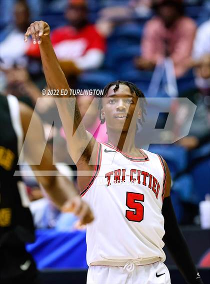 Thumbnail 1 in Eagle's Landing vs. Tri-Cities GHSA 5A Championship photogallery.