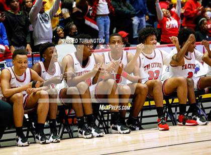 Thumbnail 2 in Eagle's Landing vs. Tri-Cities GHSA 5A Championship photogallery.