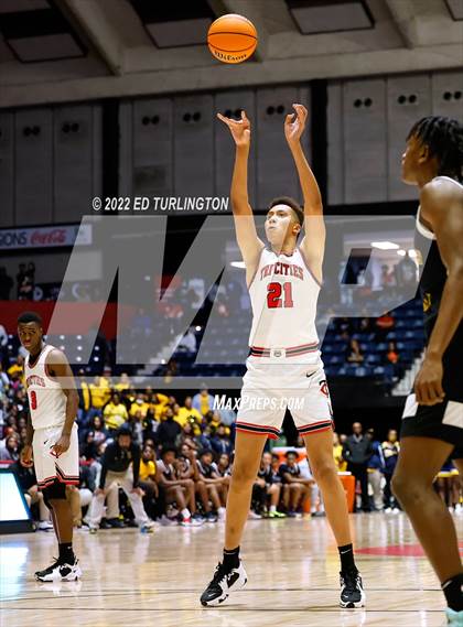 Thumbnail 1 in Eagle's Landing vs. Tri-Cities GHSA 5A Championship photogallery.