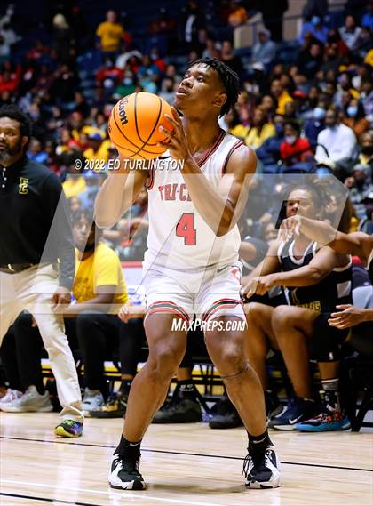 Thumbnail 2 in Eagle's Landing vs. Tri-Cities GHSA 5A Championship photogallery.