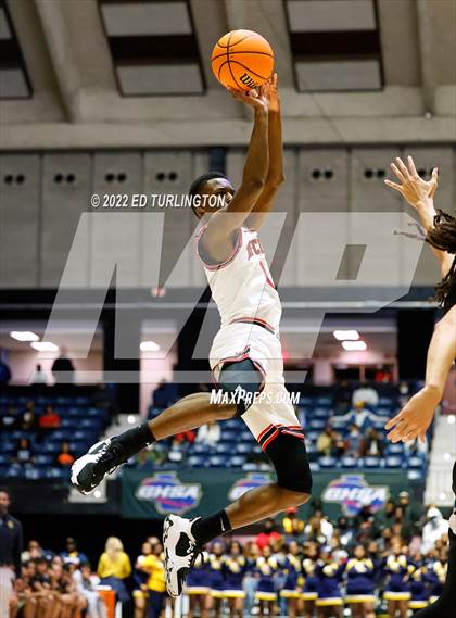 Thumbnail 1 in Eagle's Landing vs. Tri-Cities GHSA 5A Championship photogallery.
