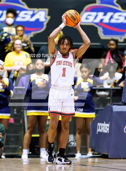 Thumbnail 3 in Eagle's Landing vs. Tri-Cities GHSA 5A Championship photogallery.