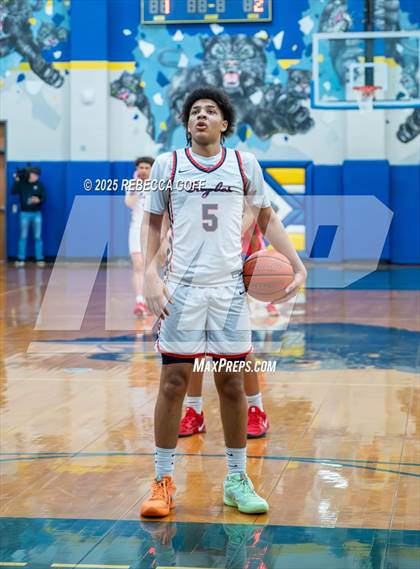 Thumbnail 2 in West Brook vs. Corpus Christi Veterans Memorial (UIL 5A DI State Semi-Finals) photogallery.