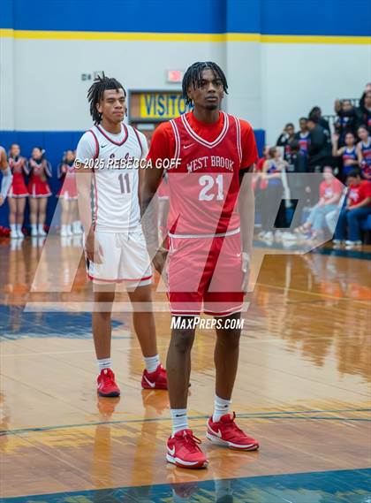 Thumbnail 3 in West Brook vs. Corpus Christi Veterans Memorial (UIL 5A DI State Semi-Finals) photogallery.