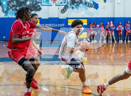 Thumbnail 1 in West Brook vs. Corpus Christi Veterans Memorial (UIL 5A DI State Semi-Finals) photogallery.
