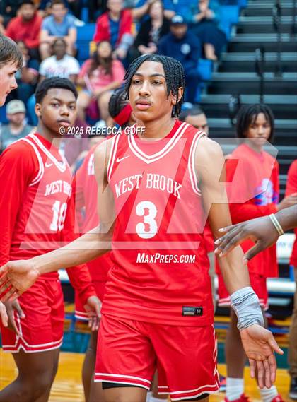 Thumbnail 2 in West Brook vs. Corpus Christi Veterans Memorial (UIL 5A DI State Semi-Finals) photogallery.