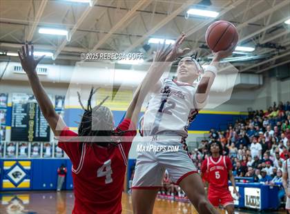 Thumbnail 3 in West Brook vs. Corpus Christi Veterans Memorial (UIL 5A DI State Semi-Finals) photogallery.