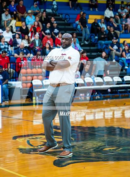 Thumbnail 3 in West Brook vs. Corpus Christi Veterans Memorial (UIL 5A DI State Semi-Finals) photogallery.
