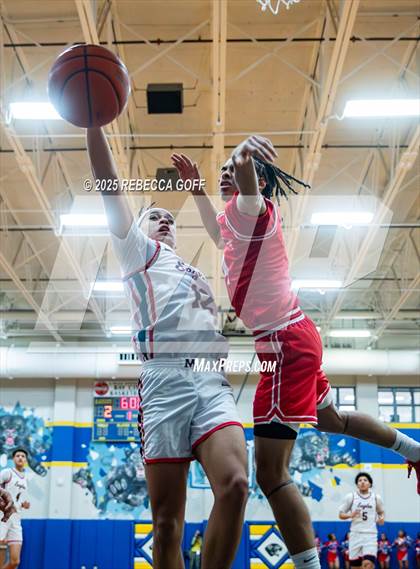 Thumbnail 2 in West Brook vs. Corpus Christi Veterans Memorial (UIL 5A DI State Semi-Finals) photogallery.