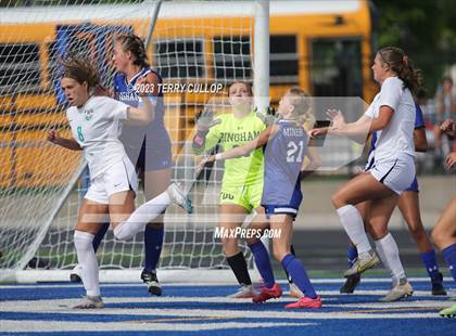 Thumbnail 3 in Farmington @ Bingham photogallery.