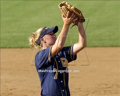 Thumbnail 2 in Paramount vs. Dos Pueblos (D4 Sec. Final) photogallery.