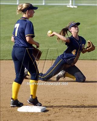 Thumbnail 2 in Paramount vs. Dos Pueblos (D4 Sec. Final) photogallery.