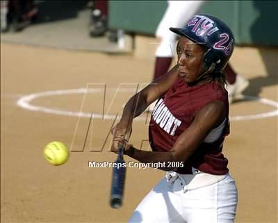 Thumbnail 2 in Paramount vs. Dos Pueblos (D4 Sec. Final) photogallery.