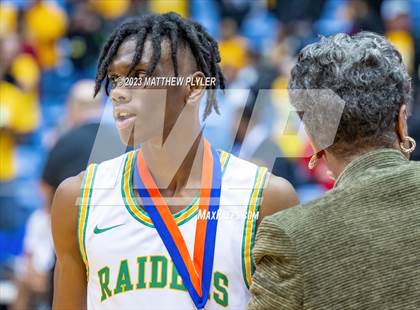 Thumbnail 3 in Richmond vs Myers Park (NCHSAA 4A Final - Awards) photogallery.
