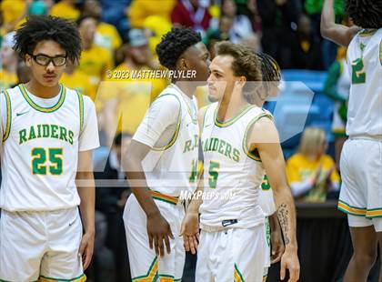 Thumbnail 1 in Richmond vs Myers Park (NCHSAA 4A Final - Awards) photogallery.
