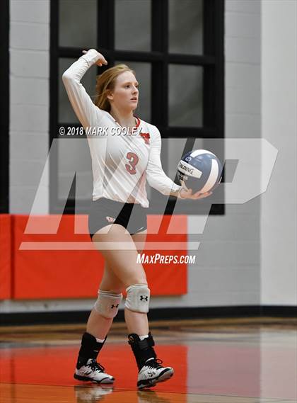 Thumbnail 3 in Troy vs. West (UIL 3A Regional Quarterfinal) photogallery.