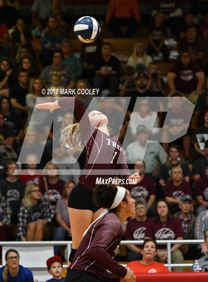Thumbnail 2 in Troy vs. West (UIL 3A Regional Quarterfinal) photogallery.