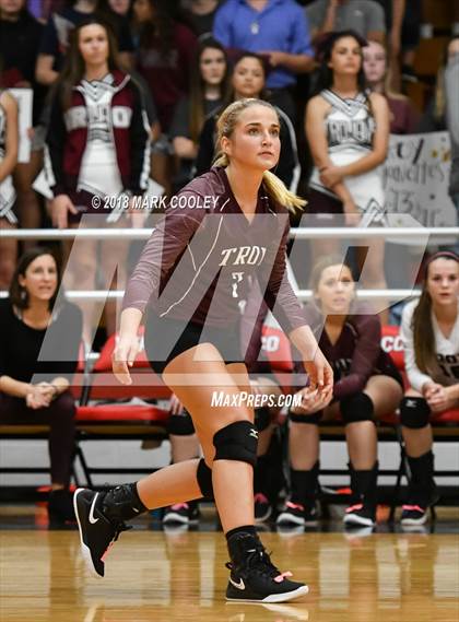 Thumbnail 1 in Troy vs. West (UIL 3A Regional Quarterfinal) photogallery.