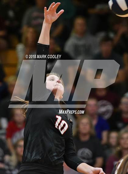 Thumbnail 2 in Troy vs. West (UIL 3A Regional Quarterfinal) photogallery.