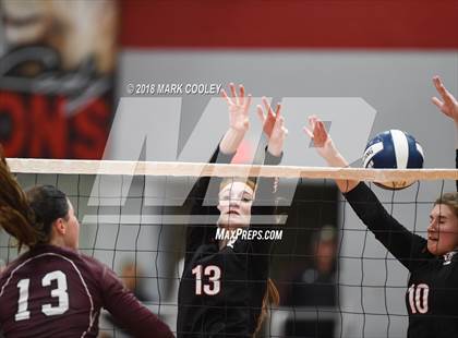 Thumbnail 1 in Troy vs. West (UIL 3A Regional Quarterfinal) photogallery.